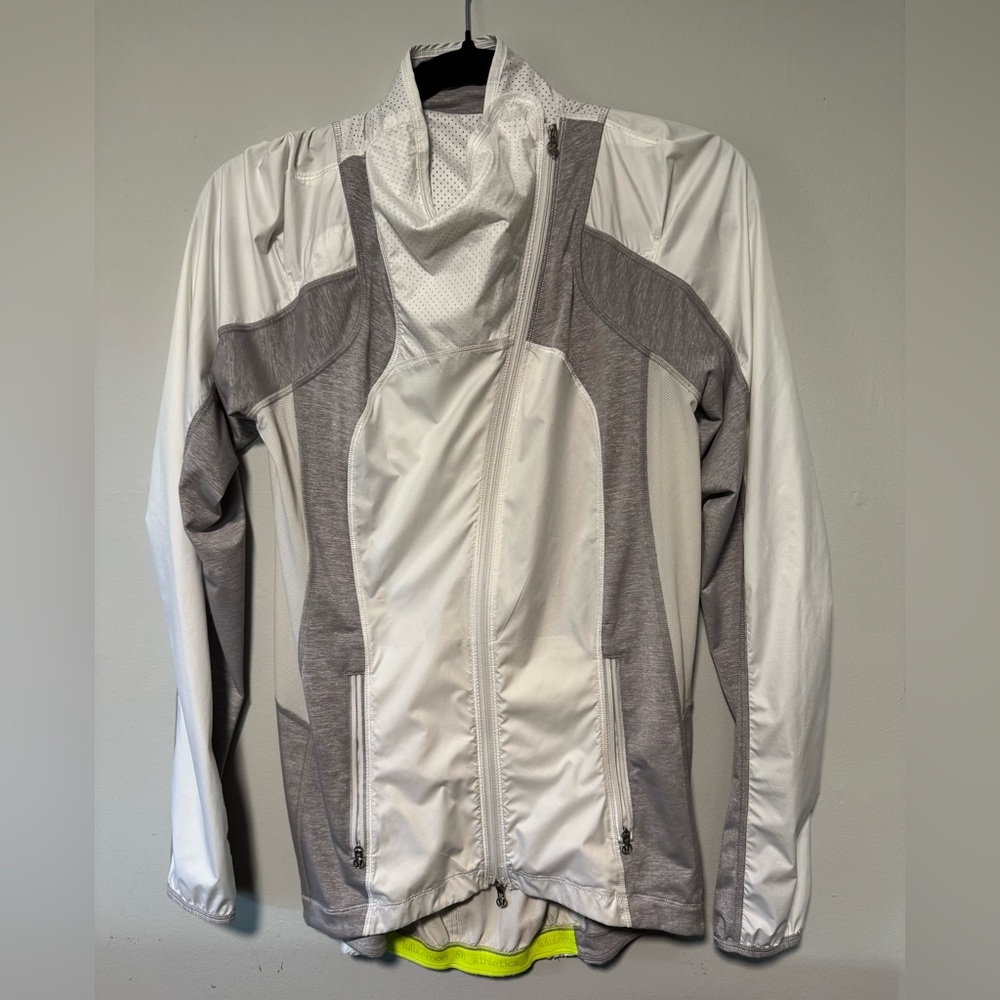 Lululemon Presta Packable Shirket Cycling Jacket Zip Up Size 6